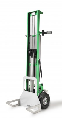 Elevateur électrique tout terrain avec accessoire pour fourches 1/4 de palettes